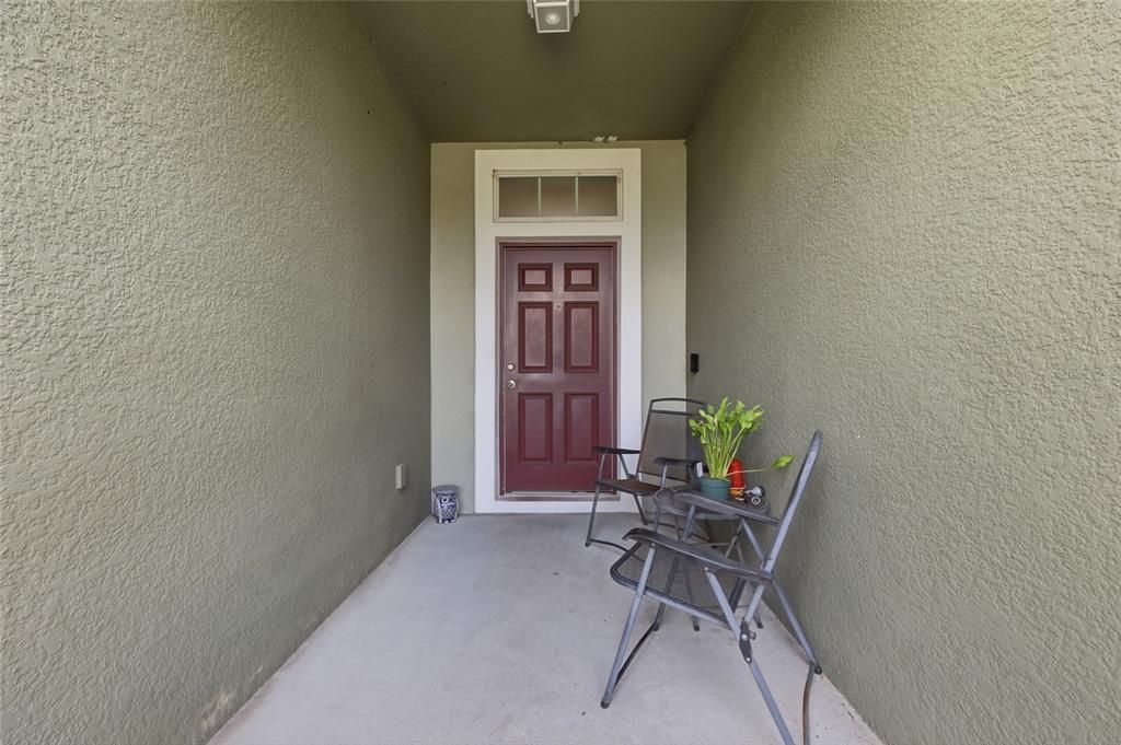 Activo con contrato: $360,000 (3 camas, 2 baños, 1875 Pies cuadrados)