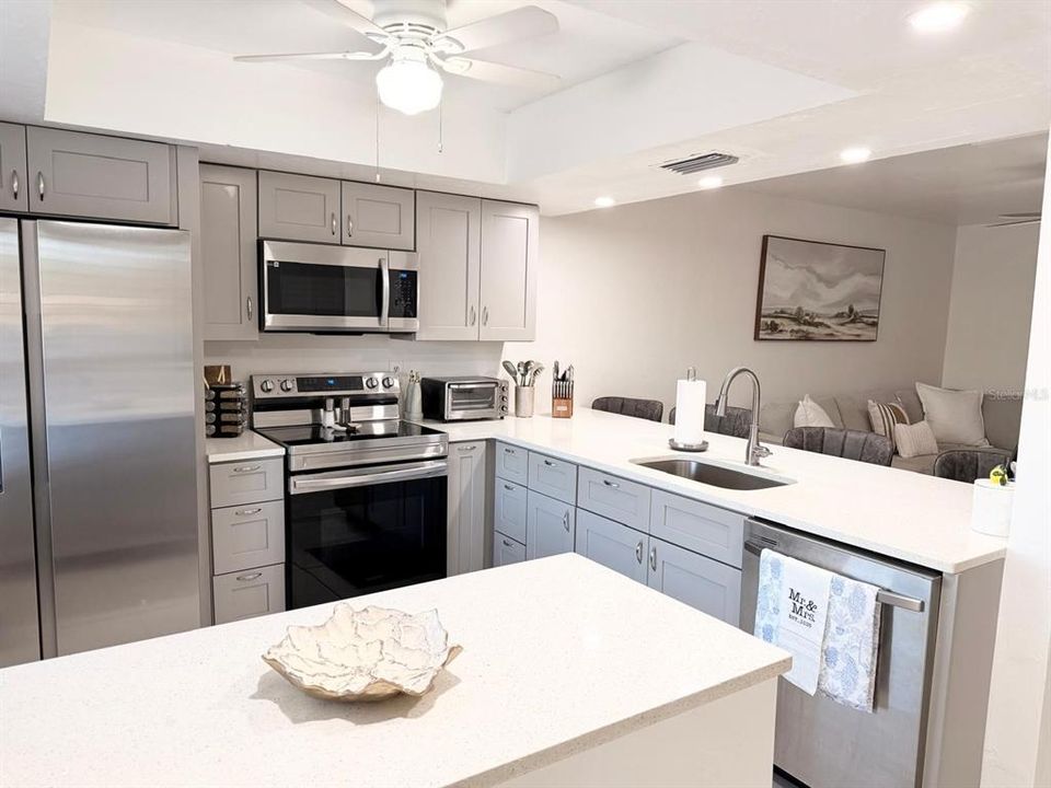 En Venta: $154,900 (2 camas, 1 baños, 902 Pies cuadrados)