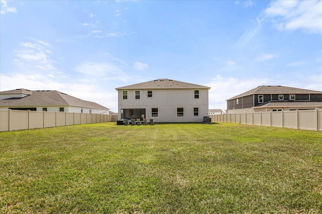 En Venta: $865,000 (6 camas, 4 baños, 4638 Pies cuadrados)