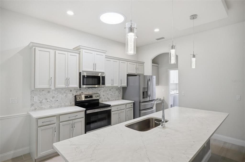 For Sale: $429,000 (3 beds, 2 baths, 1806 Square Feet)