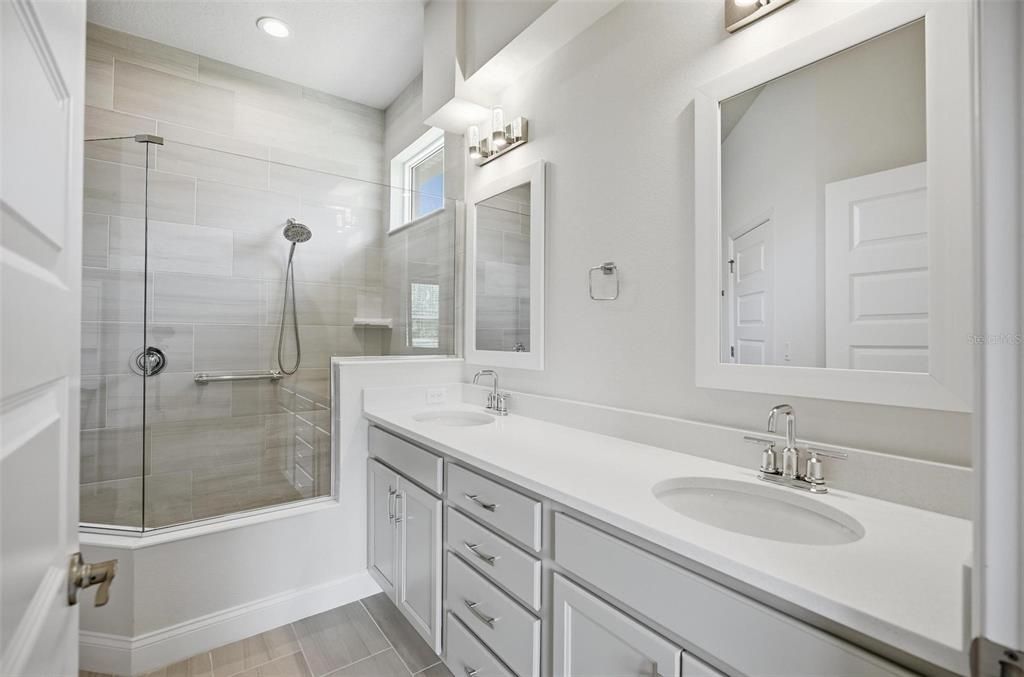 For Sale: $429,000 (3 beds, 2 baths, 1806 Square Feet)