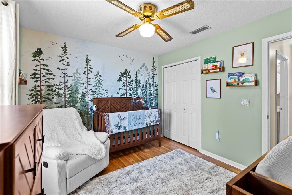For Sale: $284,900 (3 beds, 2 baths, 1594 Square Feet)