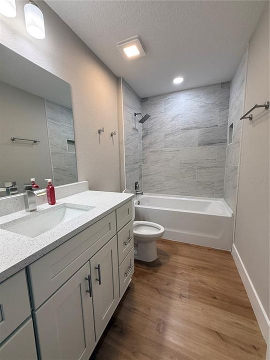 For Rent: $1,900 (3 beds, 2 baths, 1448 Square Feet)