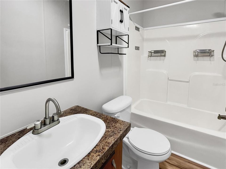 For Sale: $270,000 (5 beds, 3 baths, 2016 Square Feet)