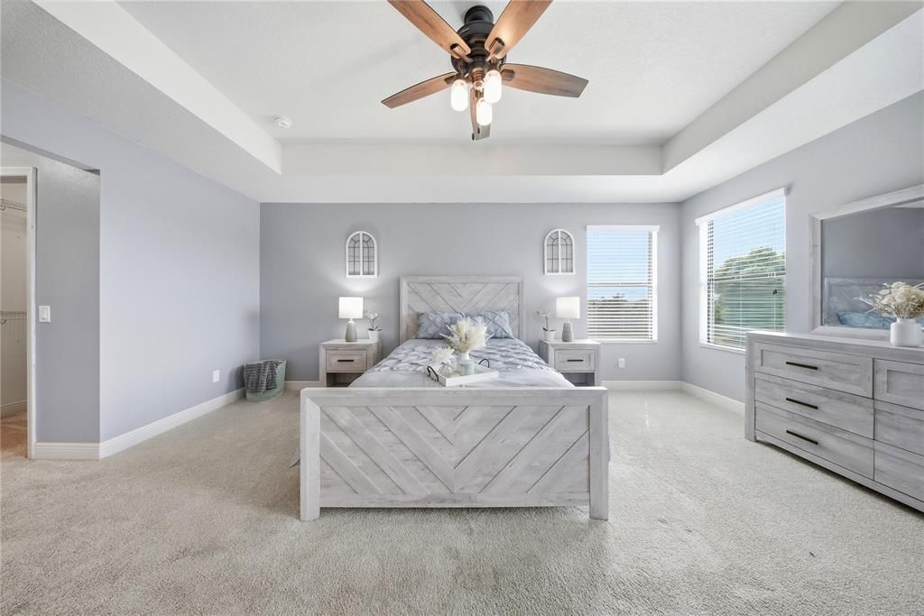 Active With Contract: $464,900 (4 beds, 2 baths, 2950 Square Feet)