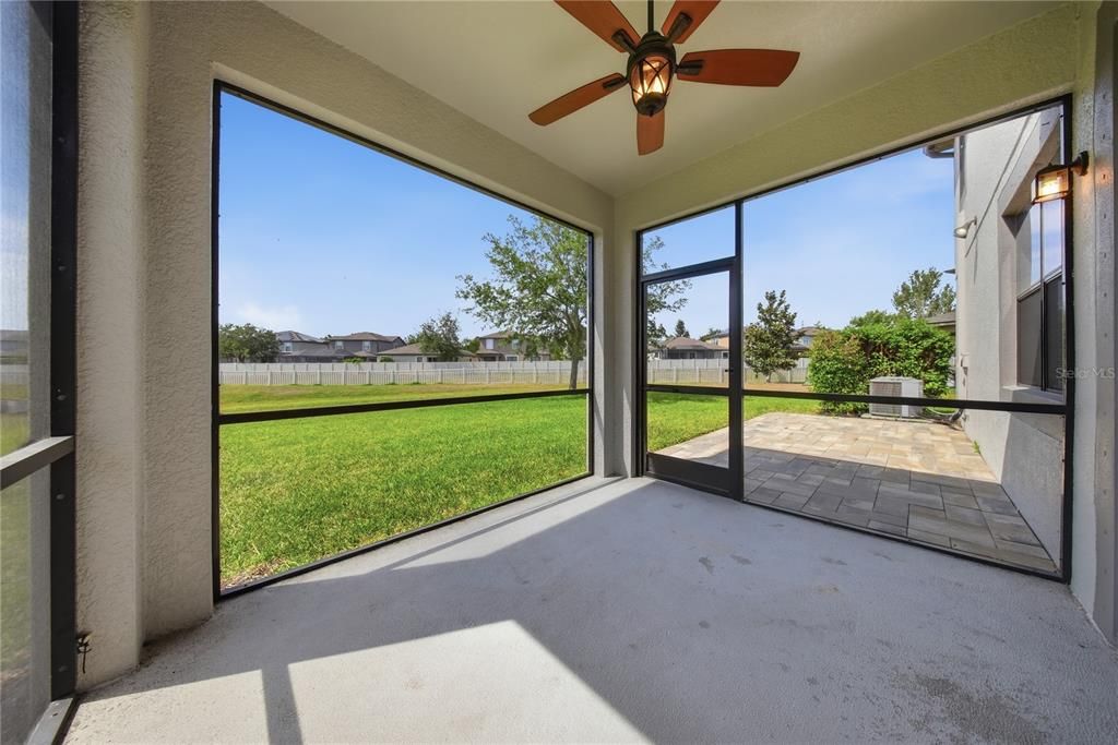 Active With Contract: $464,900 (4 beds, 2 baths, 2950 Square Feet)