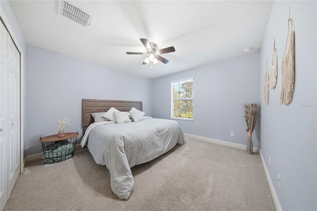 Active With Contract: $464,900 (4 beds, 2 baths, 2950 Square Feet)