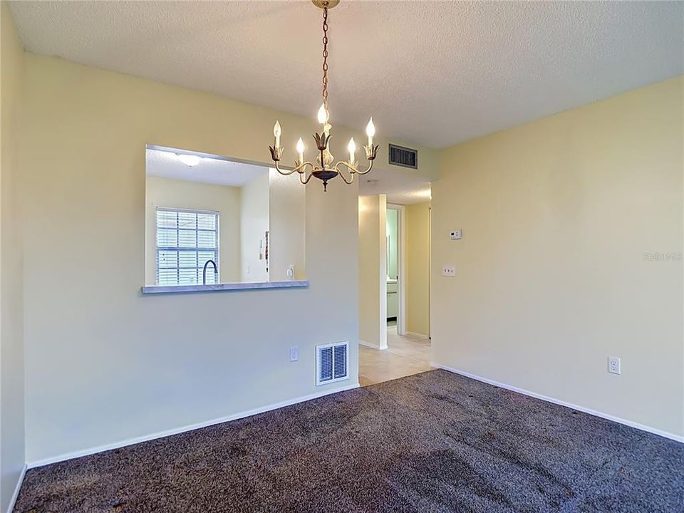For Sale: $74,500 (1 beds, 1 baths, 714 Square Feet)