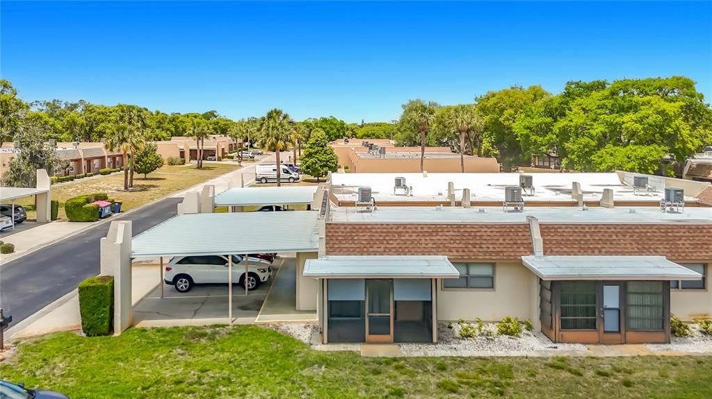 For Sale: $74,500 (1 beds, 1 baths, 714 Square Feet)