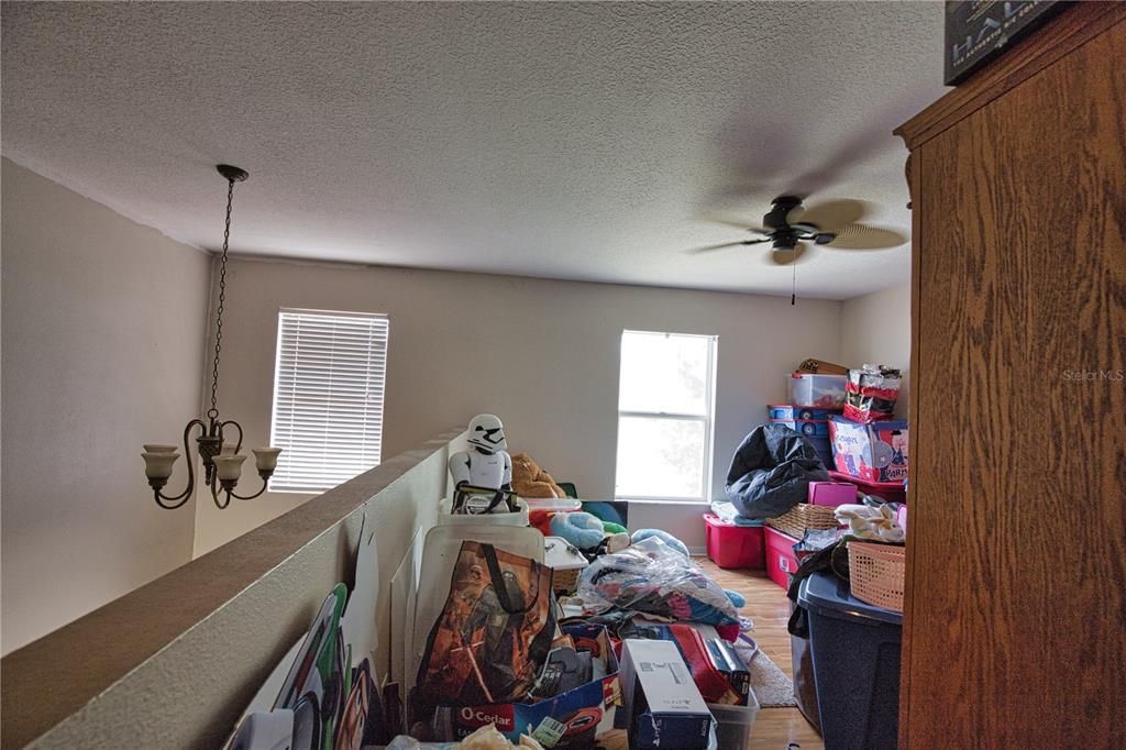 Active With Contract: $185,900 (3 beds, 2 baths, 2248 Square Feet)