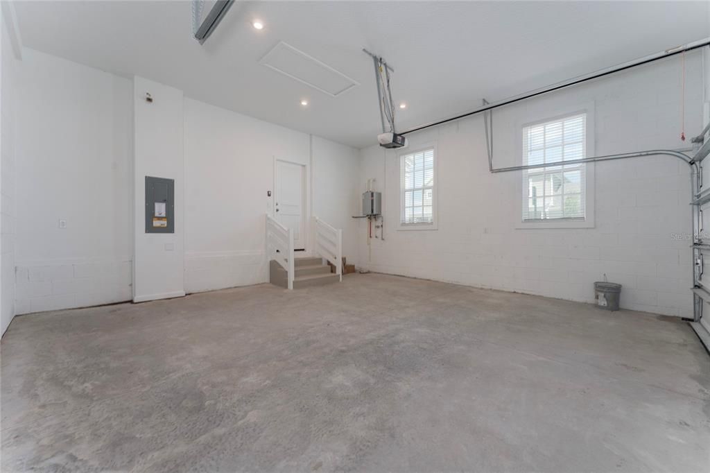 En Renta: $4,950 (3 camas, 2 baños, 1843 Pies cuadrados)