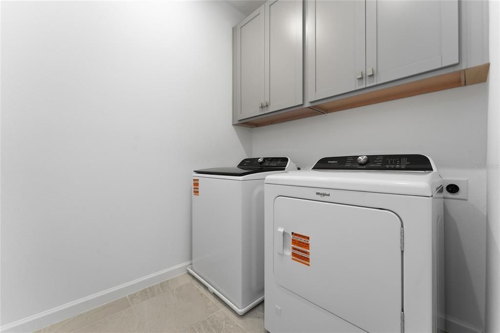 En Renta: $4,950 (3 camas, 2 baños, 1843 Pies cuadrados)