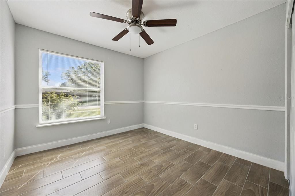 For Sale: $299,900 (3 beds, 2 baths, 1100 Square Feet)