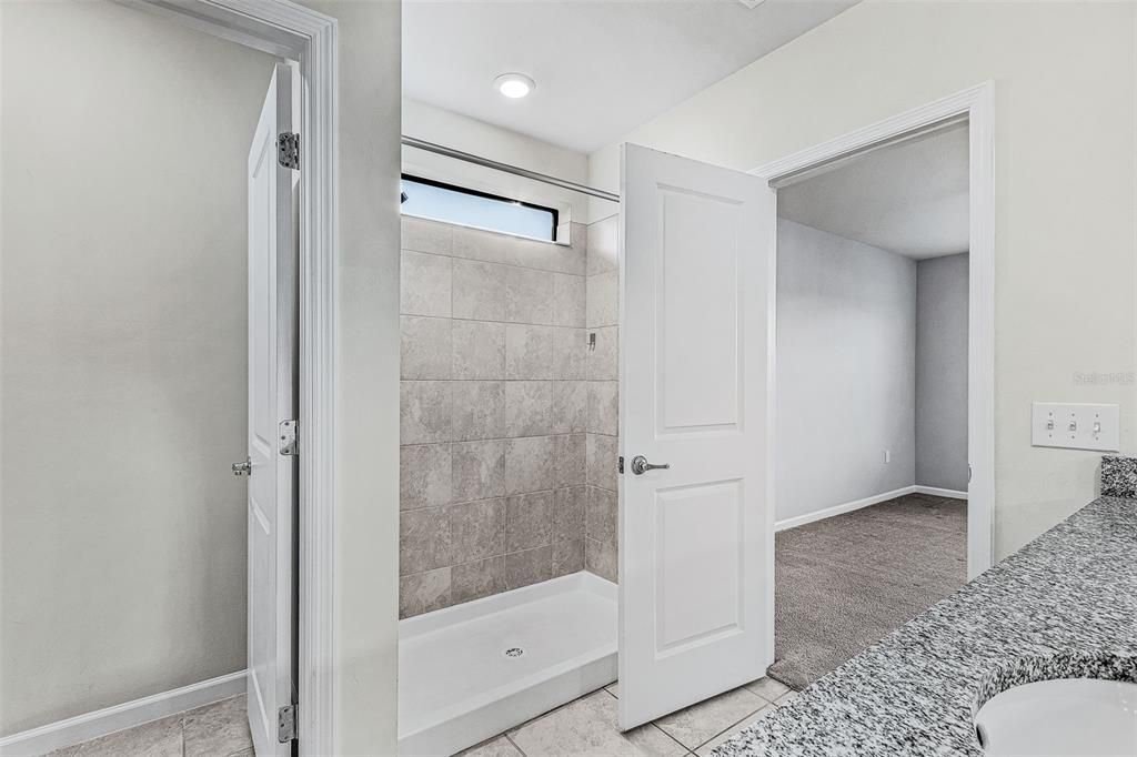 For Sale: $315,000 (4 beds, 2 baths, 1850 Square Feet)