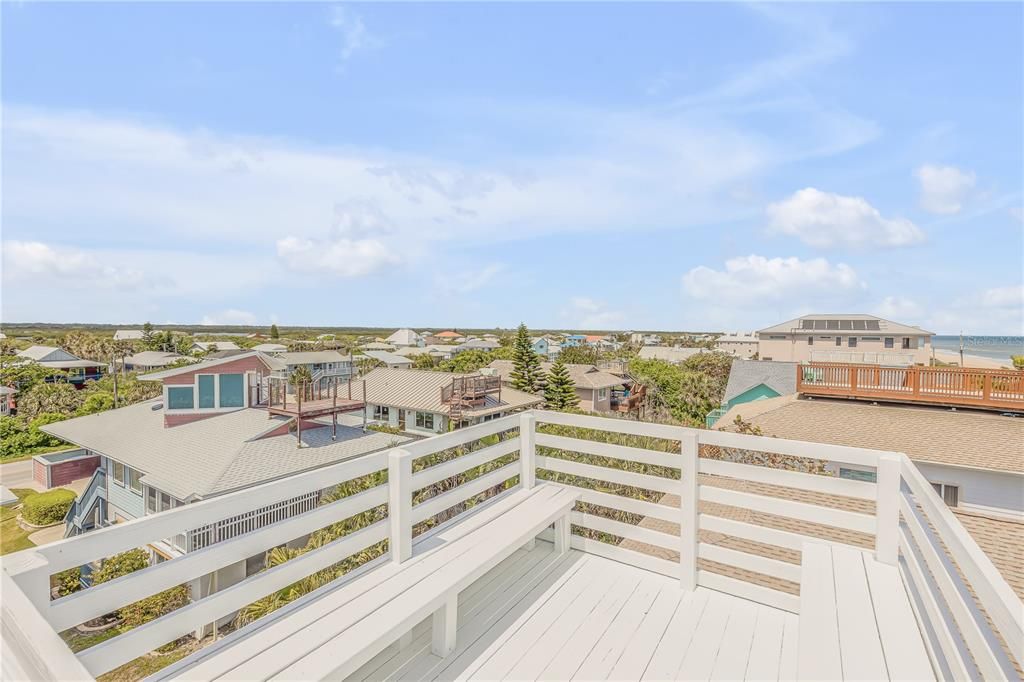 En Venta: $1,799,999 (3 camas, 2 baños, 1974 Pies cuadrados)