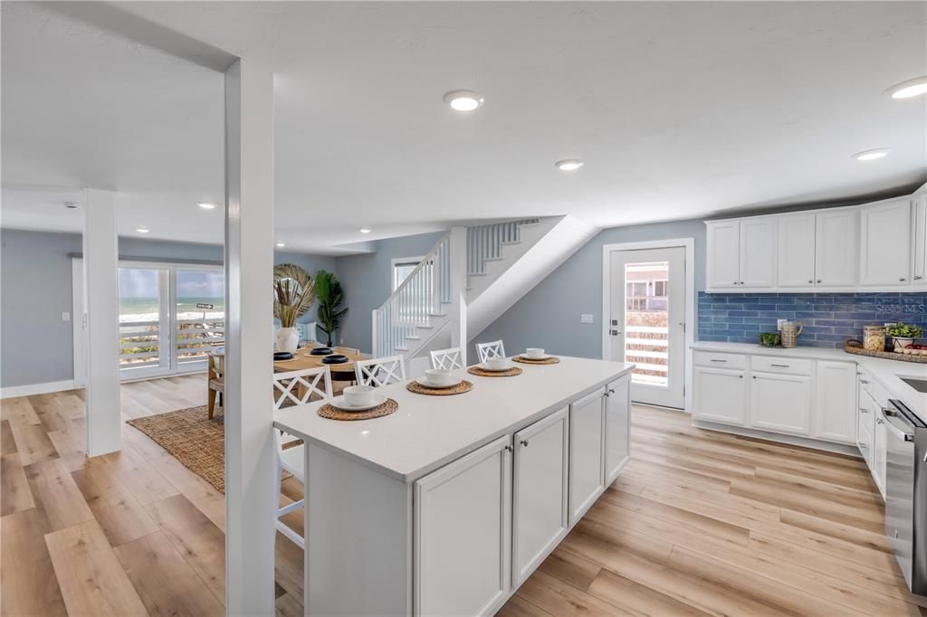 En Venta: $1,799,999 (3 camas, 2 baños, 1974 Pies cuadrados)