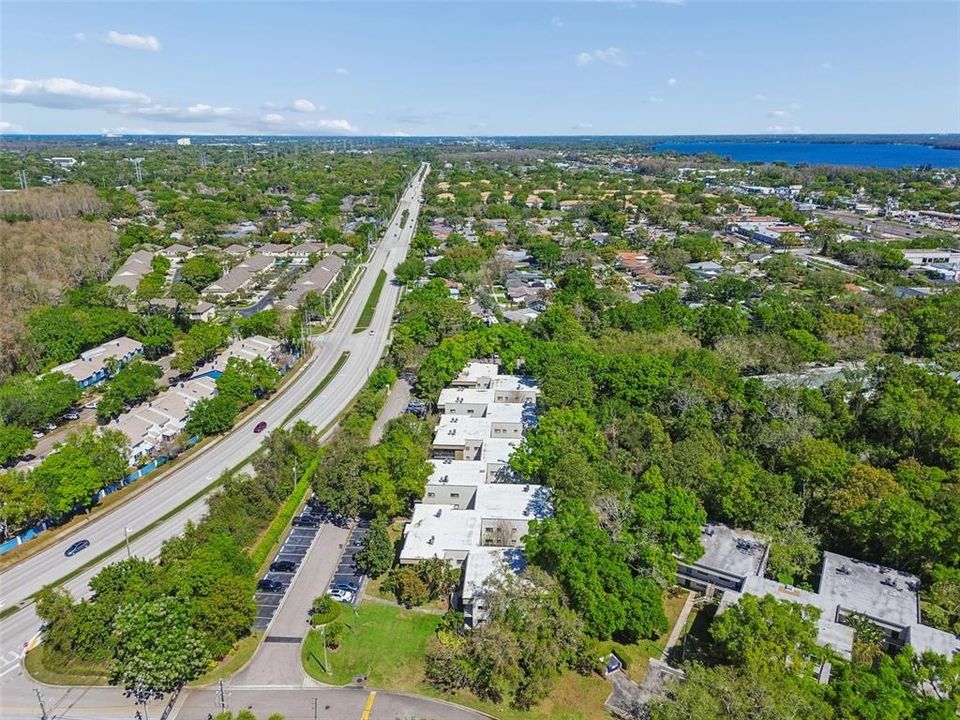 Active With Contract: $1,500 (2 beds, 2 baths, 906 Square Feet)