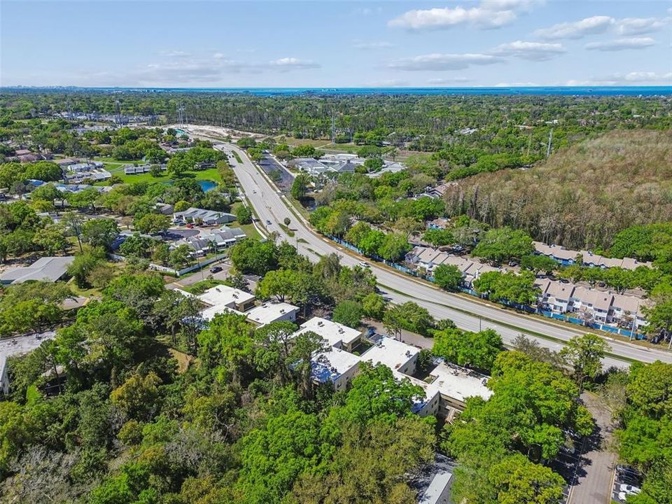 Active With Contract: $1,500 (2 beds, 2 baths, 906 Square Feet)