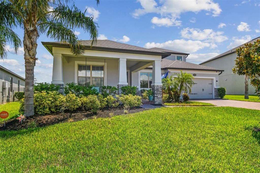 Activo con contrato: $725,000 (4 camas, 4 baños, 2967 Pies cuadrados)