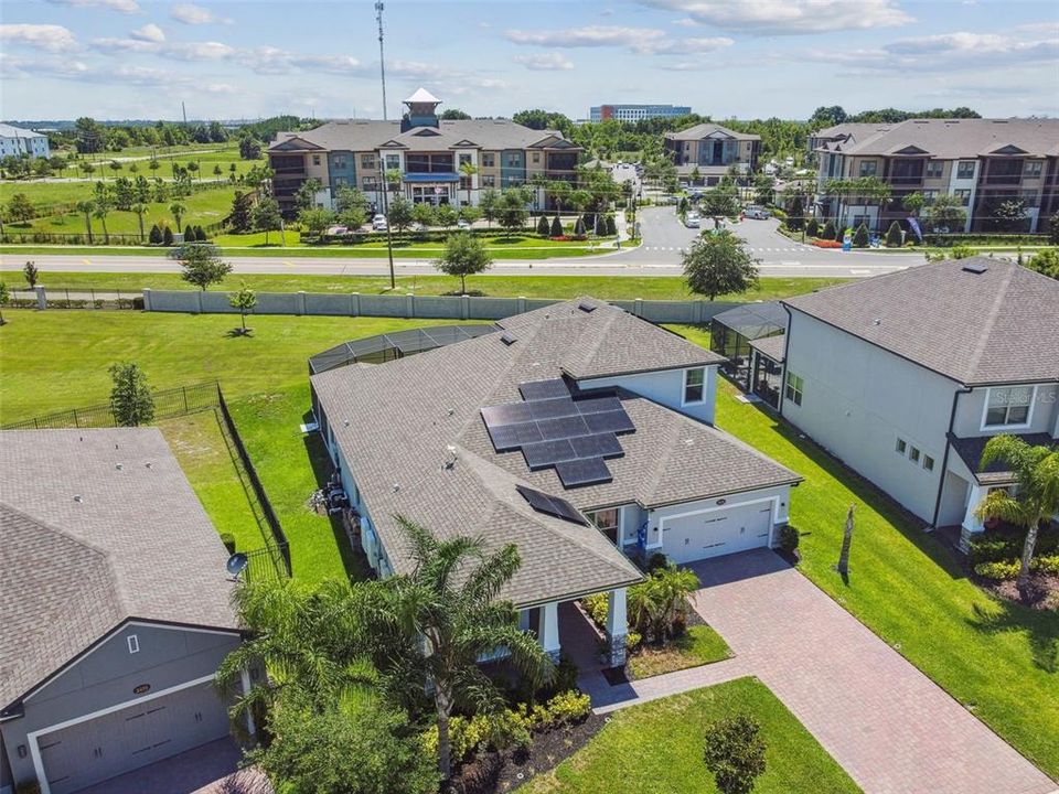 Activo con contrato: $725,000 (4 camas, 4 baños, 2967 Pies cuadrados)