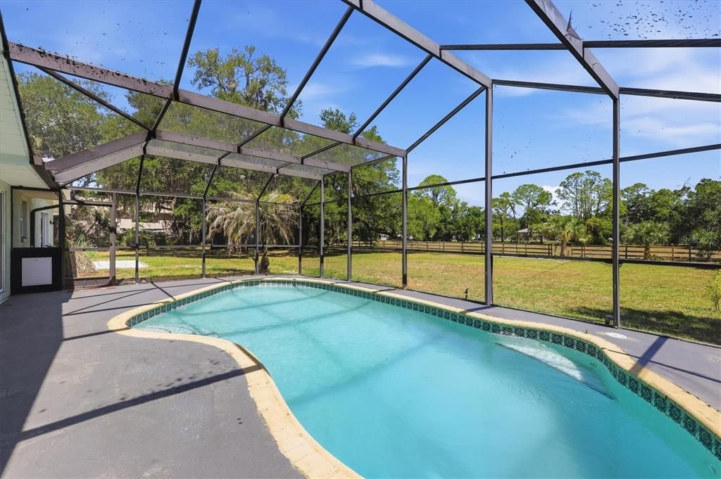 For Sale: $1,250,000 (4 beds, 2 baths, 2129 Square Feet)
