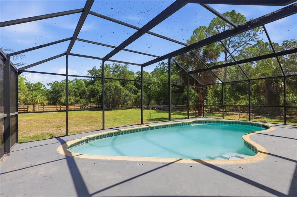 For Sale: $1,250,000 (4 beds, 2 baths, 2129 Square Feet)