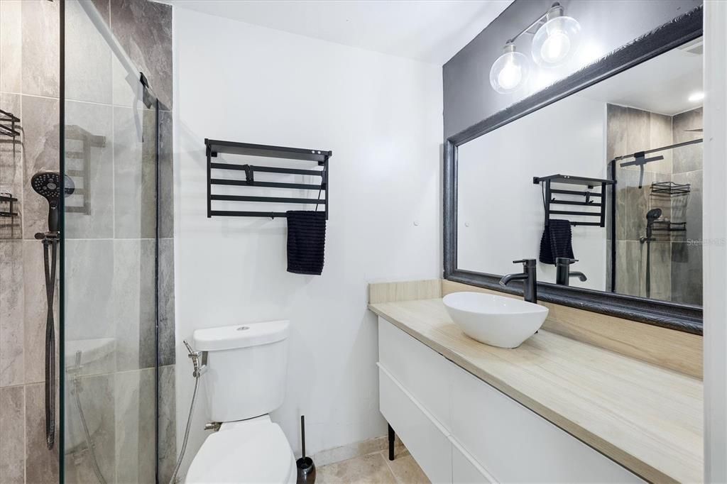 For Sale: $1,250,000 (4 beds, 2 baths, 2129 Square Feet)