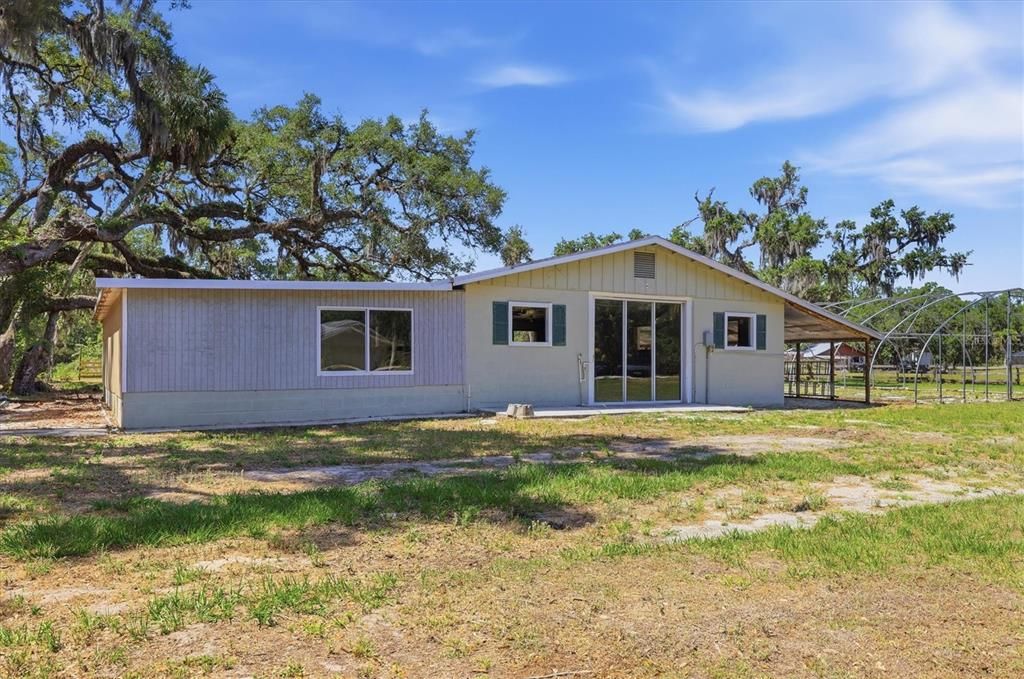 For Sale: $1,250,000 (4 beds, 2 baths, 2129 Square Feet)