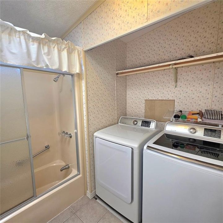 En Venta: $175,000 (2 camas, 2 baños, 1288 Pies cuadrados)