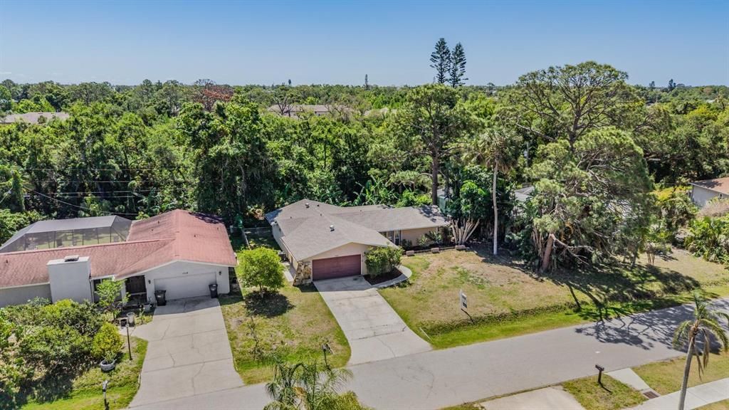 For Sale: $392,500 (3 beds, 2 baths, 1614 Square Feet)