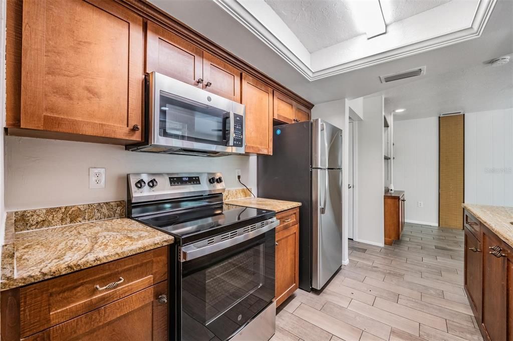 For Sale: $392,500 (3 beds, 2 baths, 1614 Square Feet)