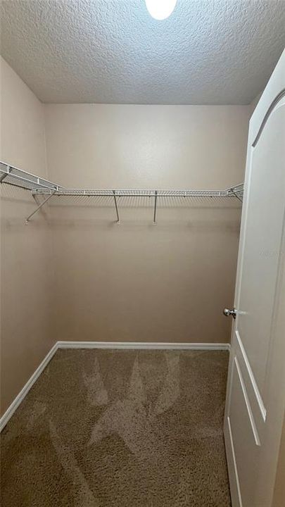 For Rent: $2,095 (3 beds, 2 baths, 1690 Square Feet)