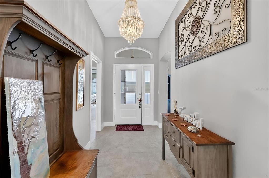 En Venta: $625,000 (4 camas, 3 baños, 2296 Pies cuadrados)