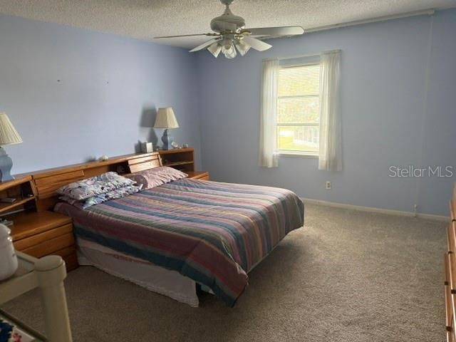 For Sale: $200,000 (2 beds, 2 baths, 1375 Square Feet)