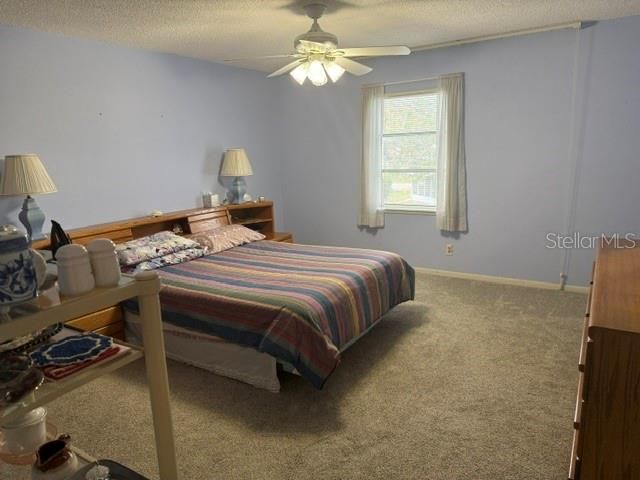 For Sale: $200,000 (2 beds, 2 baths, 1375 Square Feet)