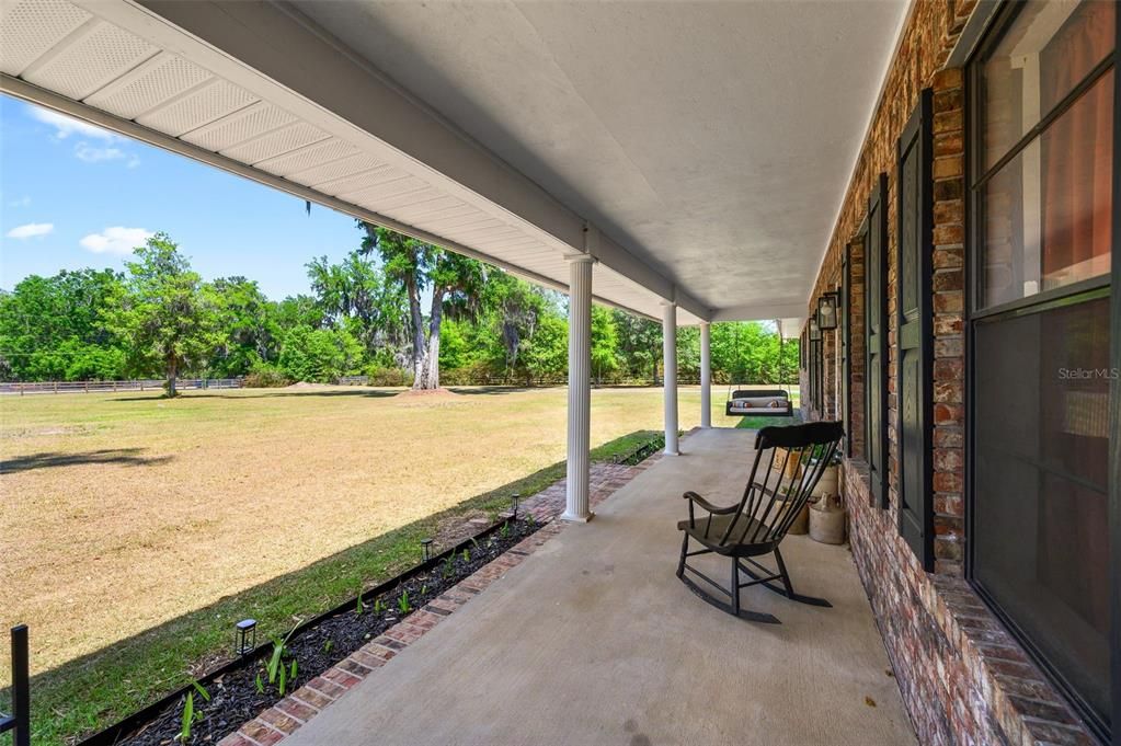 Active With Contract: $649,900 (3 beds, 2 baths, 2475 Square Feet)