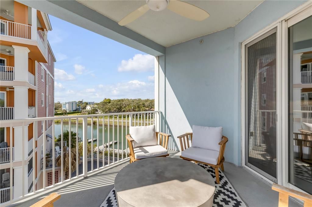 Active With Contract: $649,900 (3 beds, 2 baths, 1773 Square Feet)