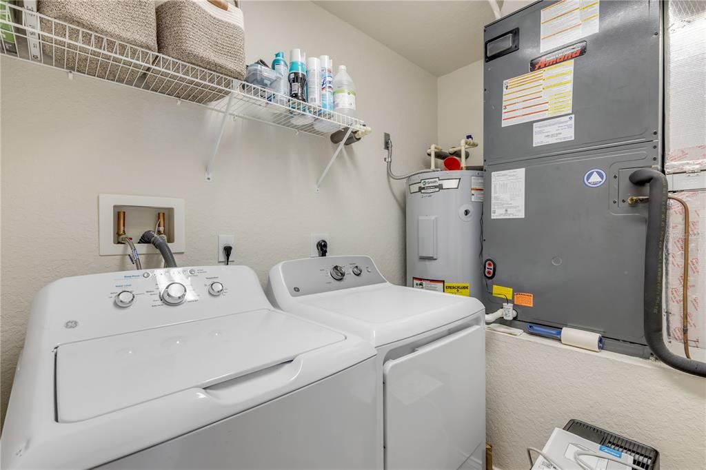 Active With Contract: $649,900 (3 beds, 2 baths, 1773 Square Feet)