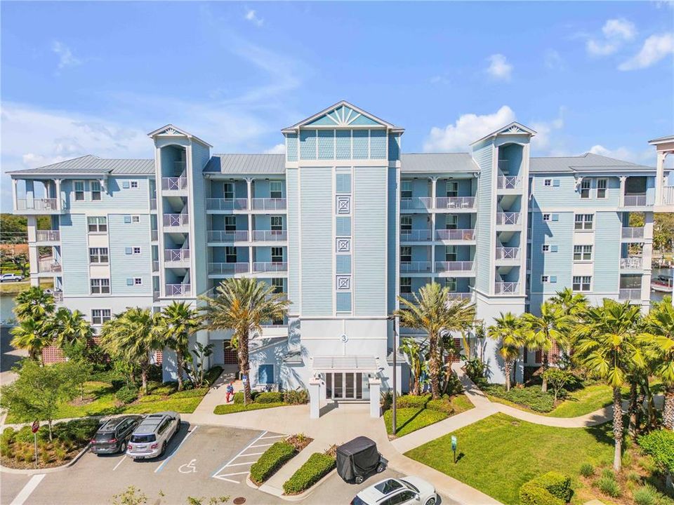Active With Contract: $649,900 (3 beds, 2 baths, 1773 Square Feet)