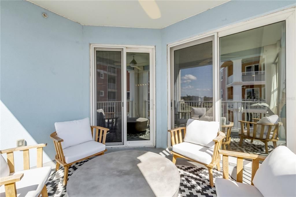 Active With Contract: $649,900 (3 beds, 2 baths, 1773 Square Feet)