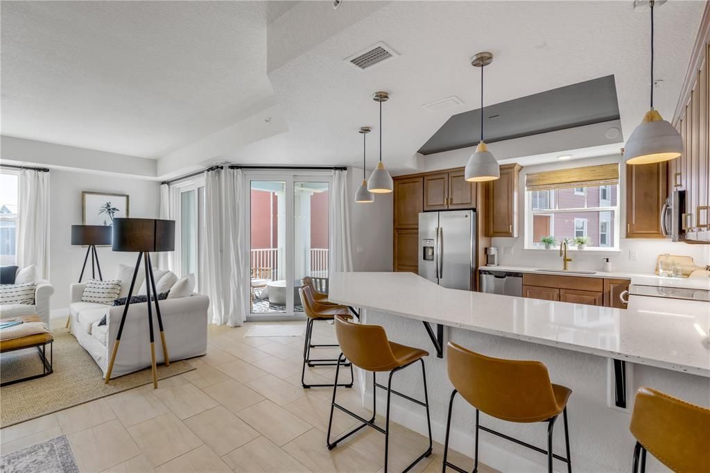 Active With Contract: $649,900 (3 beds, 2 baths, 1773 Square Feet)
