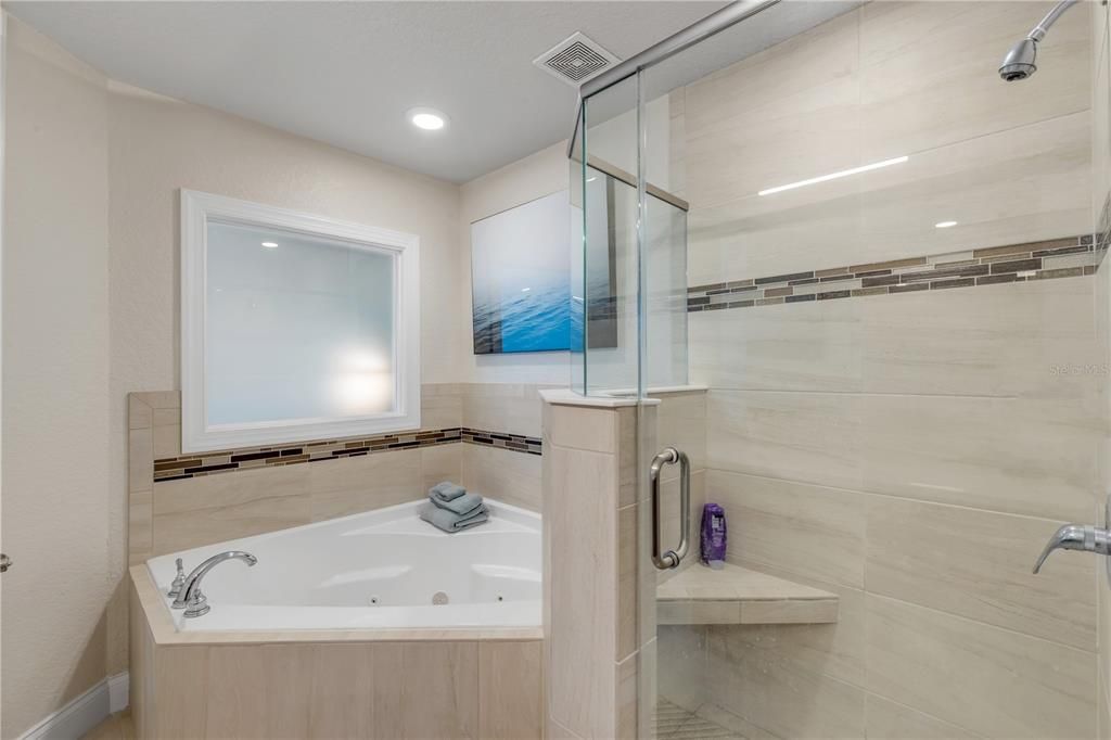 Active With Contract: $649,900 (3 beds, 2 baths, 1773 Square Feet)