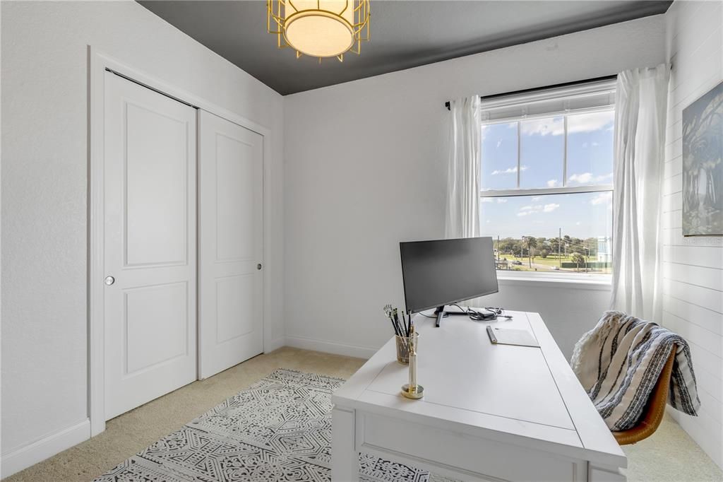 Active With Contract: $649,900 (3 beds, 2 baths, 1773 Square Feet)