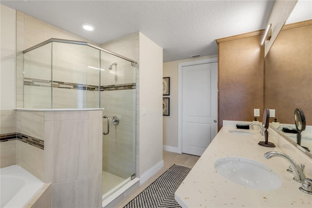 Active With Contract: $649,900 (3 beds, 2 baths, 1773 Square Feet)