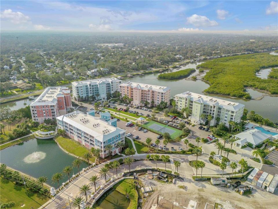 Active With Contract: $649,900 (3 beds, 2 baths, 1773 Square Feet)