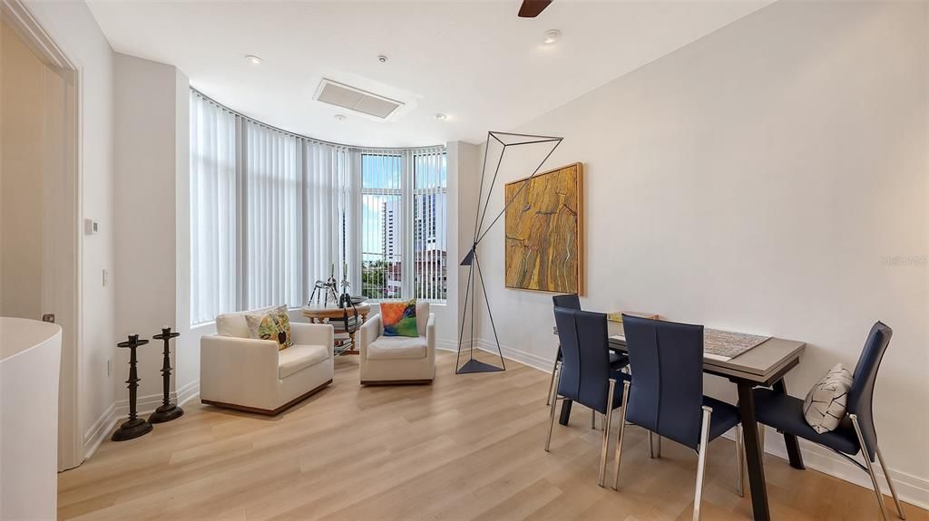 For Rent: $4,800 (2 beds, 3 baths, 2093 Square Feet)
