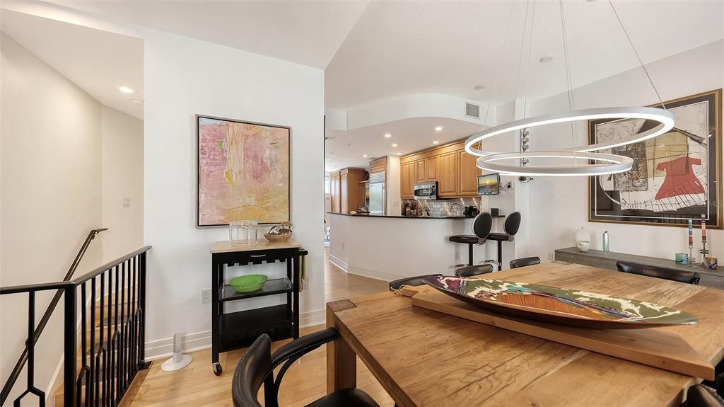 For Rent: $4,800 (2 beds, 3 baths, 2093 Square Feet)