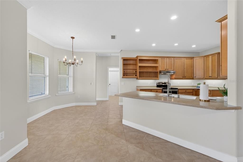 For Sale: $499,000 (3 beds, 2 baths, 2320 Square Feet)