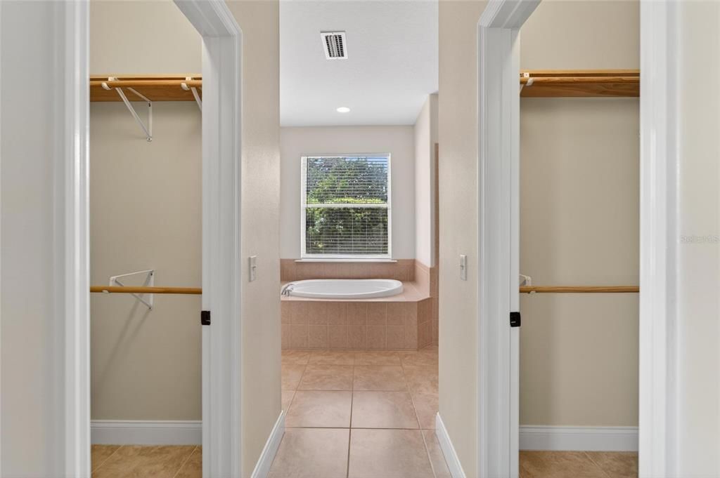 For Sale: $499,000 (3 beds, 2 baths, 2320 Square Feet)
