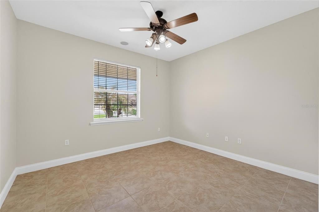 For Sale: $499,000 (3 beds, 2 baths, 2320 Square Feet)